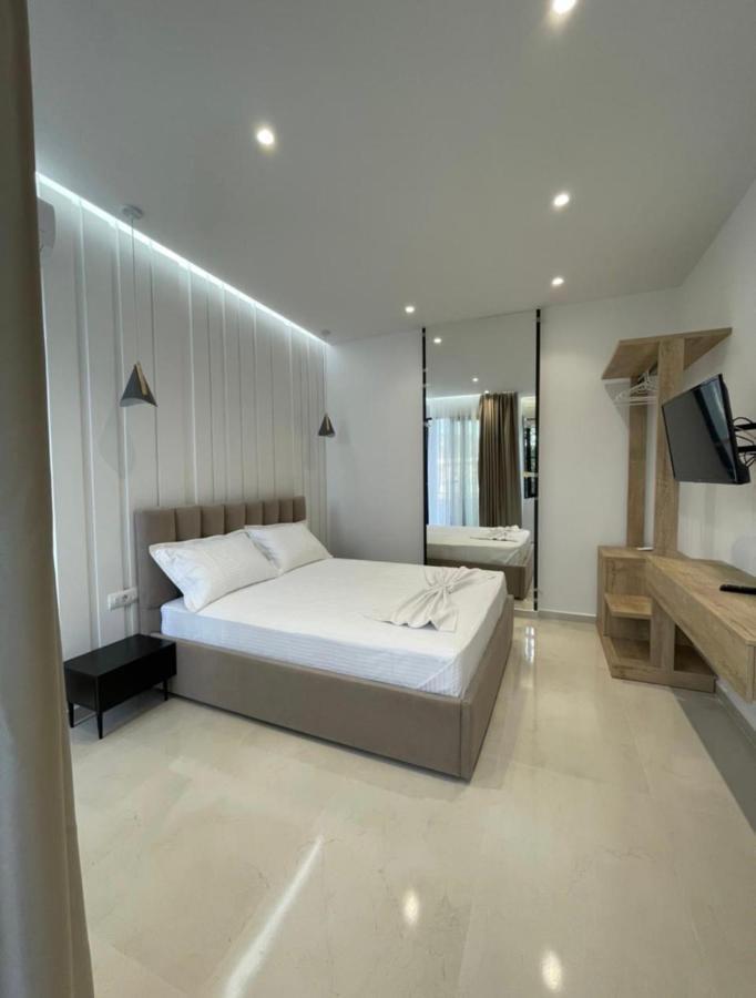 סרנדה Villa Xhefri 2 מראה חיצוני תמונה