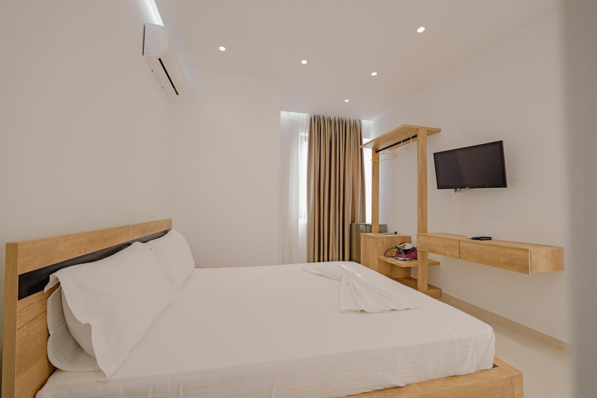סרנדה Villa Xhefri 2 מראה חיצוני תמונה