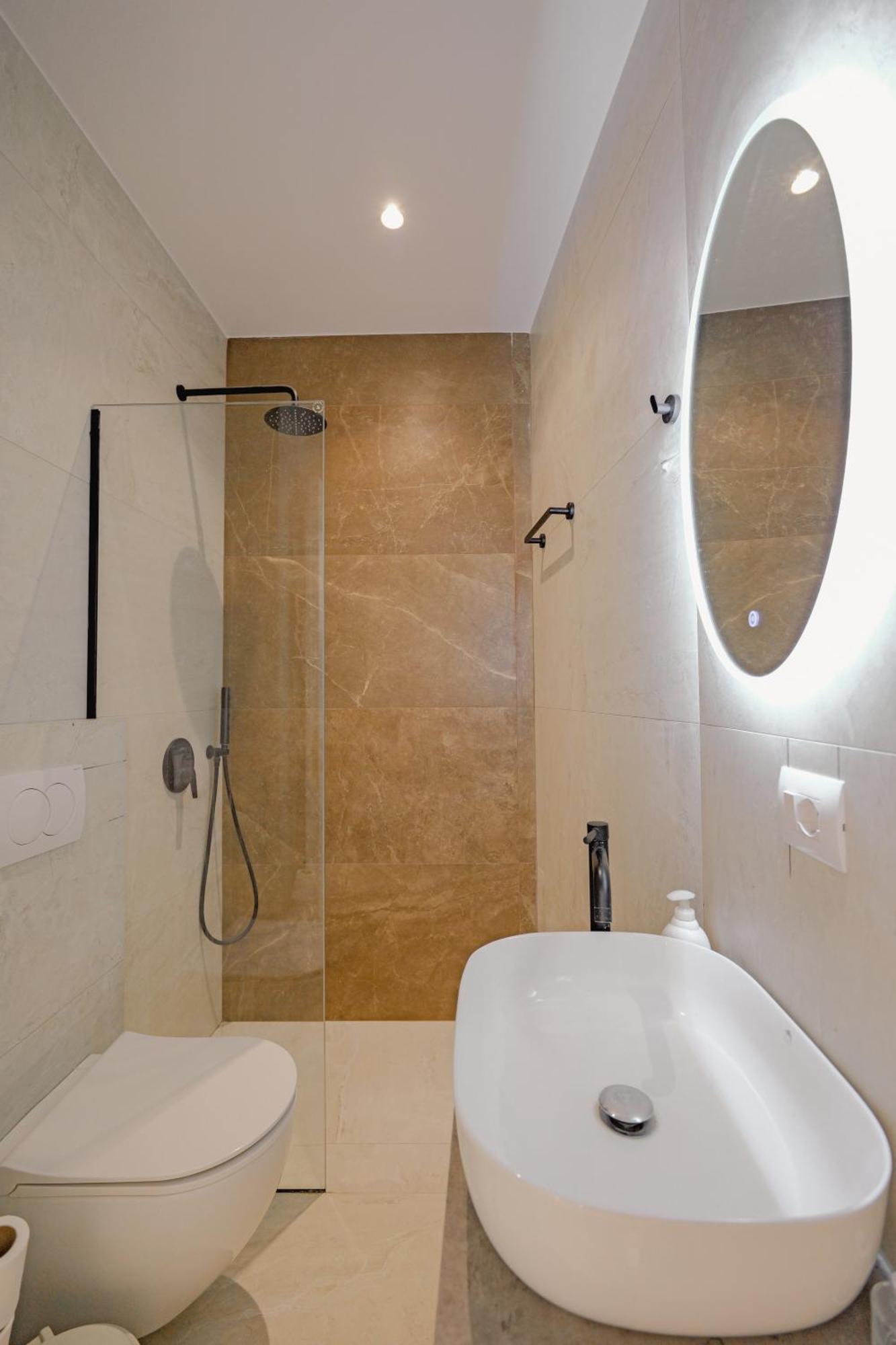סרנדה Villa Xhefri 2 מראה חיצוני תמונה